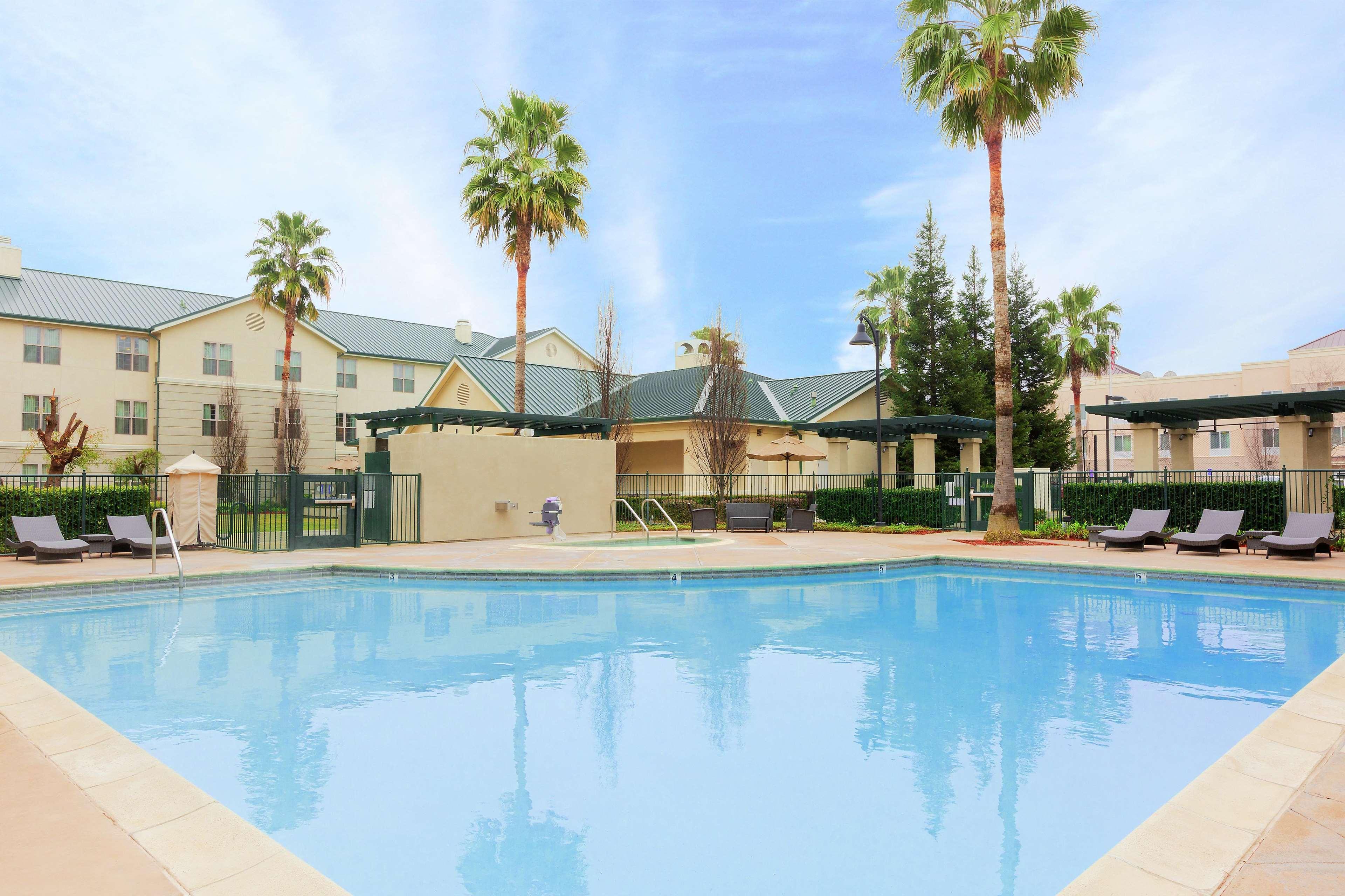 โฮมวูดสวีทบายฮิลตันซคราเมนโตแอร์พอร์ตนาโตมัสโฮเต็ล Hotel ซาคราเมนโต ภายนอก รูปภาพ
