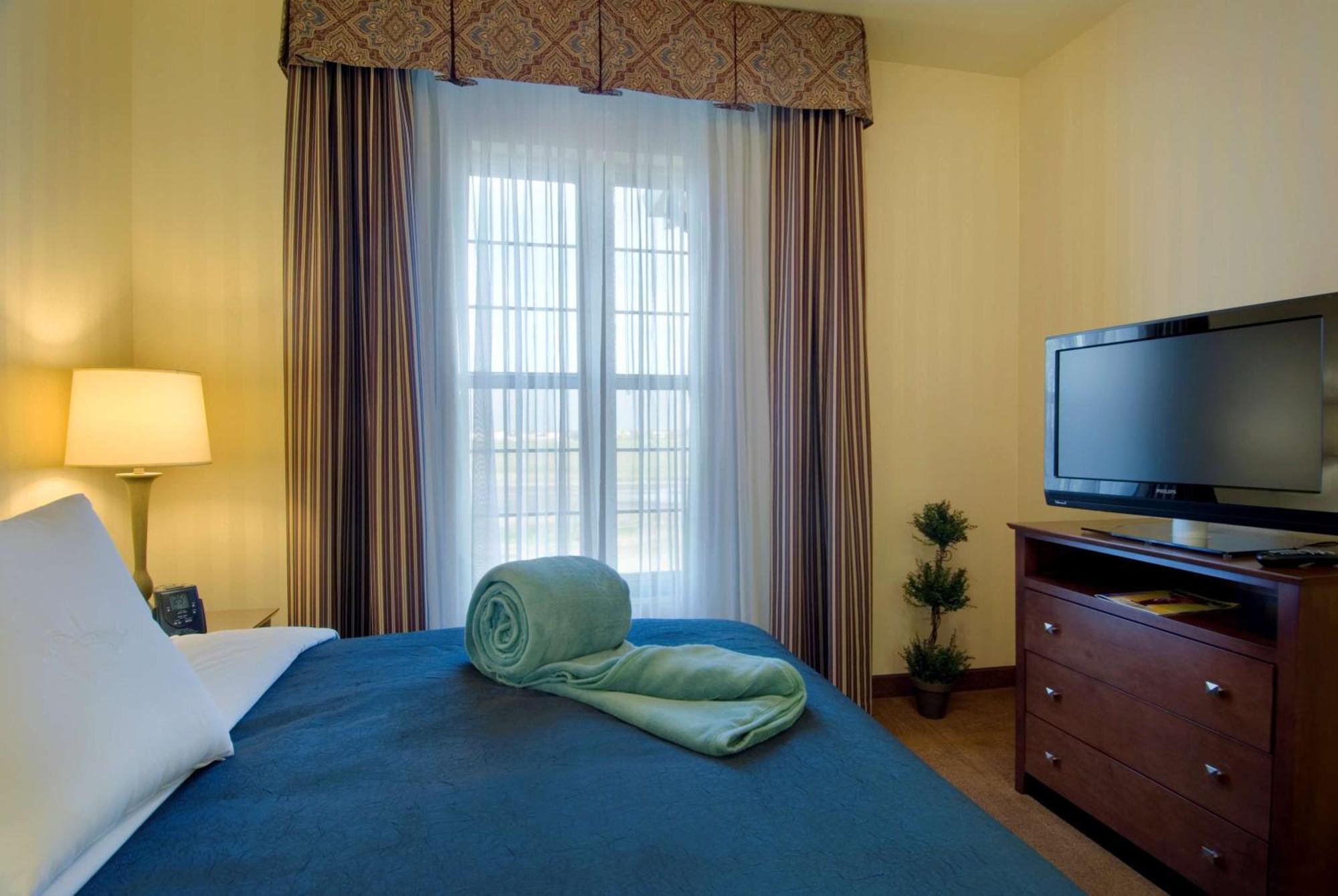 โฮมวูดสวีทบายฮิลตันซคราเมนโตแอร์พอร์ตนาโตมัสโฮเต็ล Hotel ซาคราเมนโต ภายนอก รูปภาพ